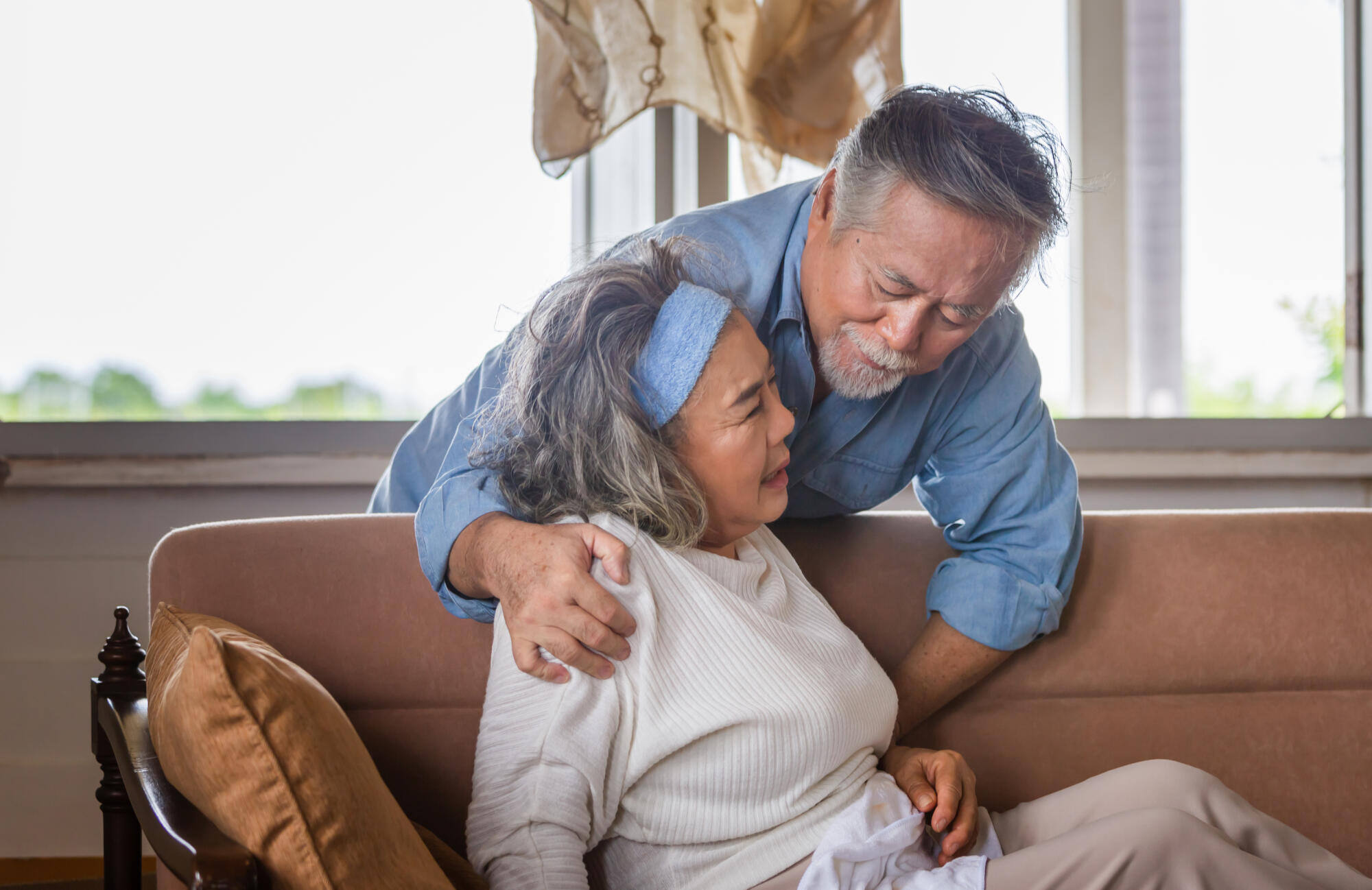 Healing from Grief: Support Strategies for Seniors
